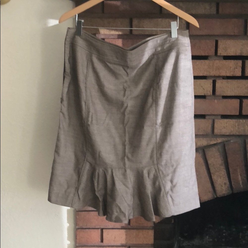 Lined pencil skirt